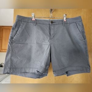 ON Women's Size 14 Chino shorts
